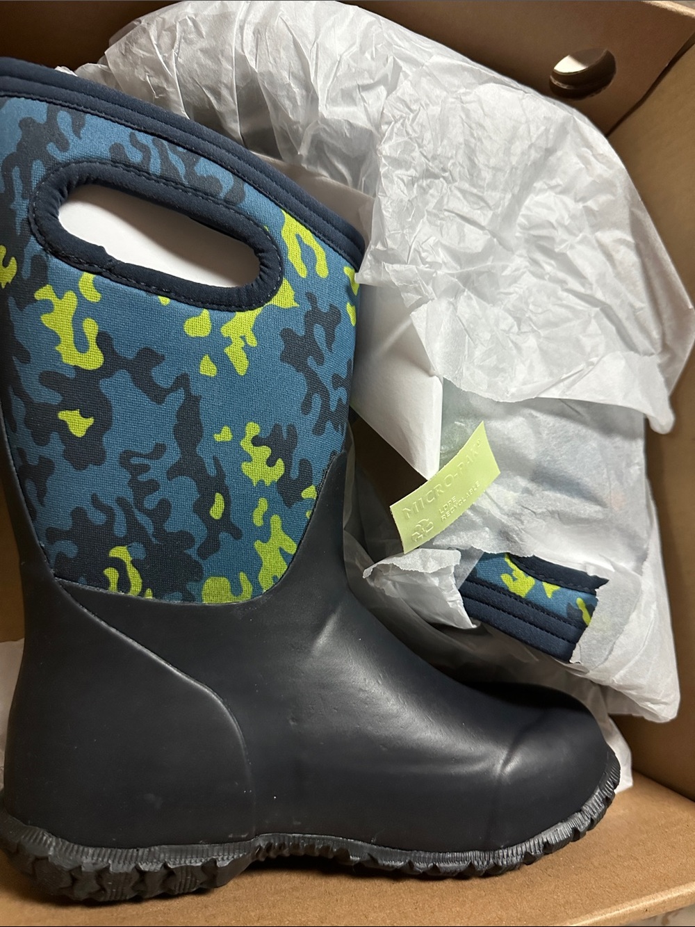 Bogs Kids Blue & Lime Camo Waterproof Boots